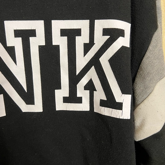 vs pink sweatshirt - Picture 2 of 5